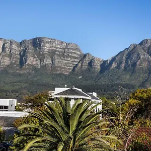 the-bergzicht-guest-suite.hotels-capetown.com/